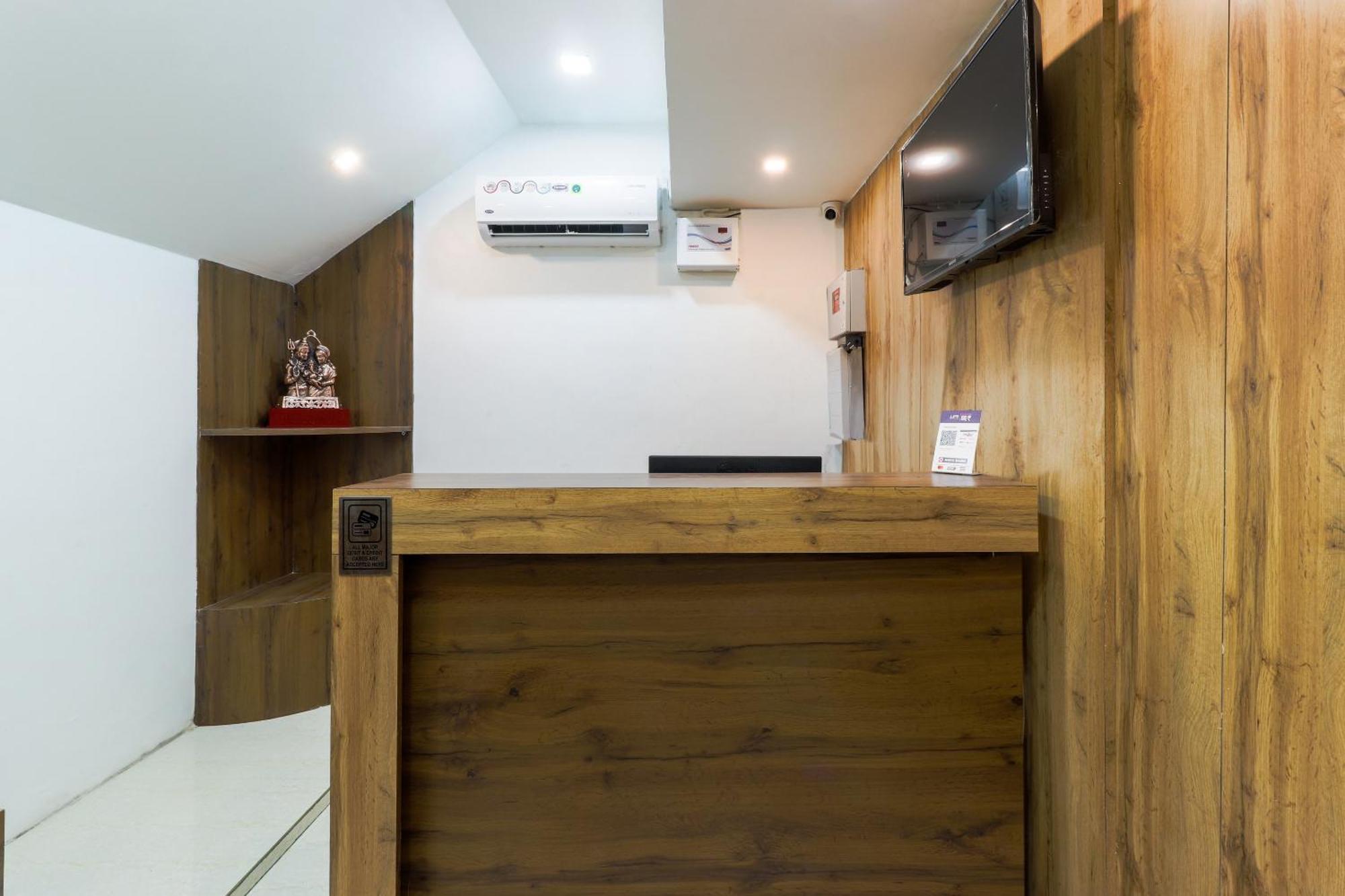 Hotel O Vrindavan Inn Near Lulu Mall Bijnaur Екстериор снимка