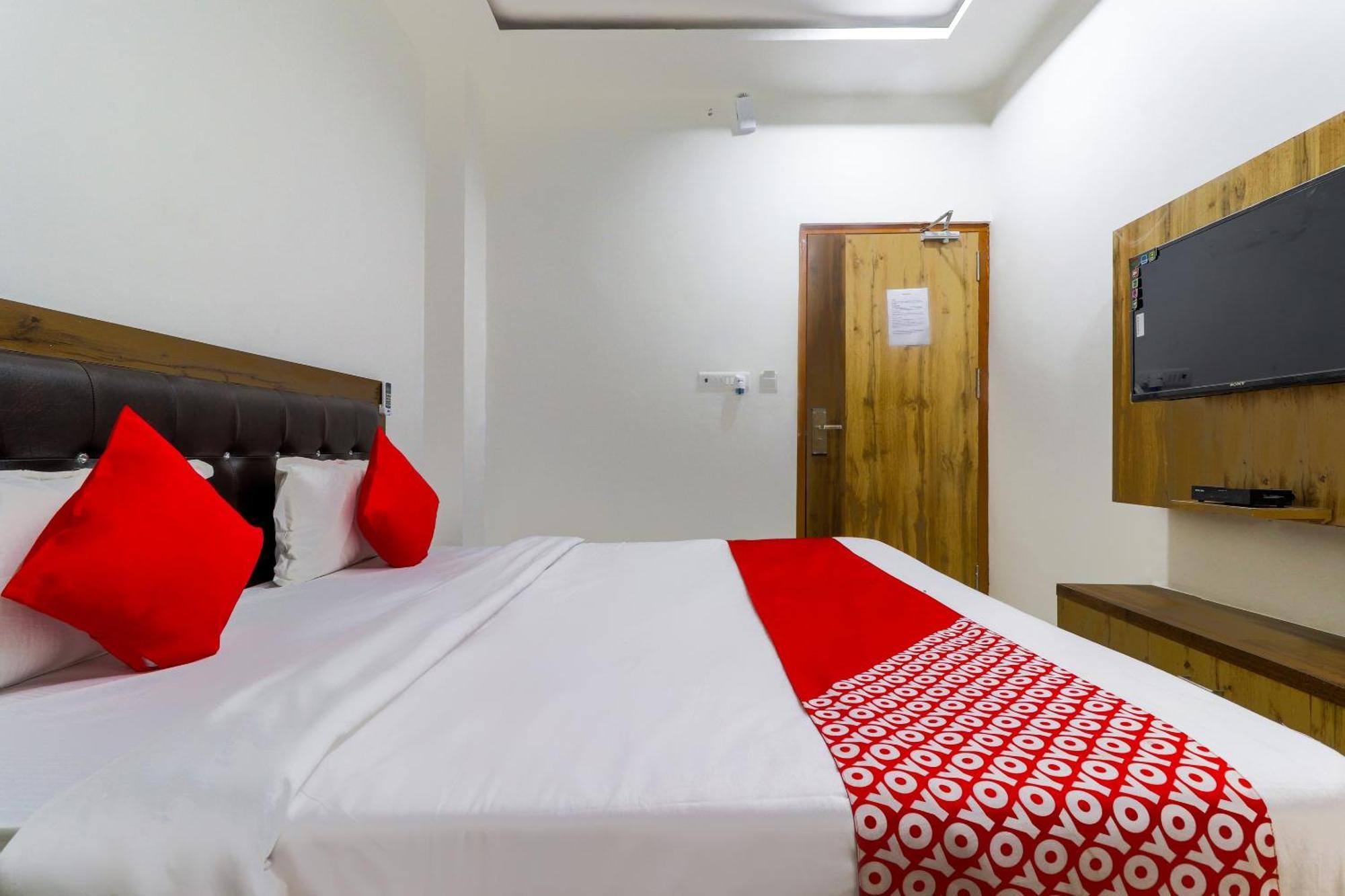 Hotel O Vrindavan Inn Near Lulu Mall Bijnaur Екстериор снимка