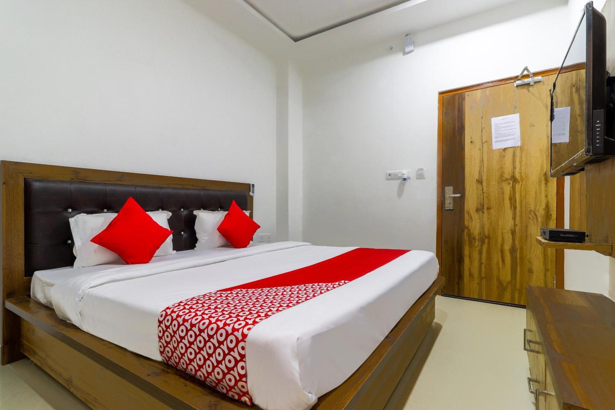 Hotel O Vrindavan Inn Near Lulu Mall Bijnaur Екстериор снимка